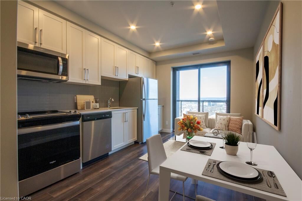 Photo de la propriété:  15 Queen St S Street S 1505  ON L8P 0C6 