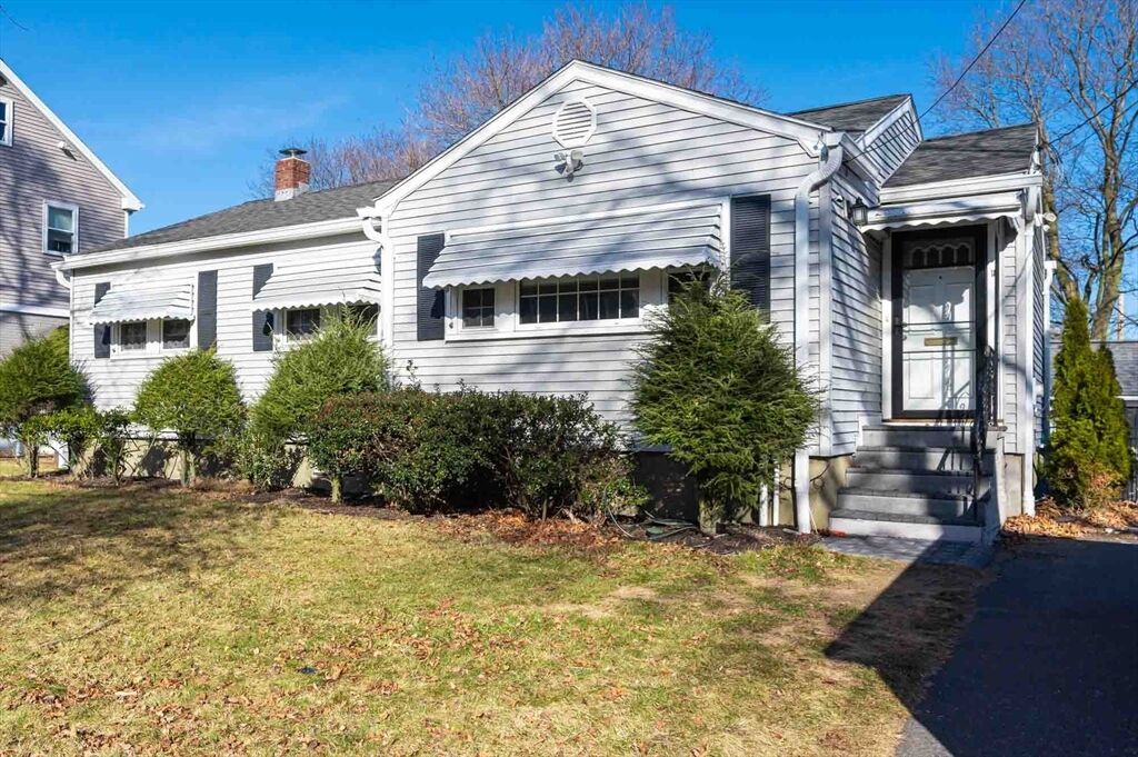 Property Photo: 18 Wellesley Rd MA 02474