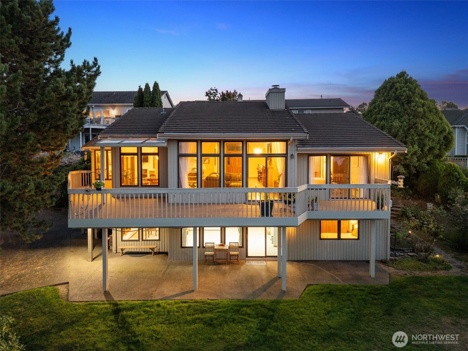 Property Photo:  1928  Dumas Circle NE  WA 98422 