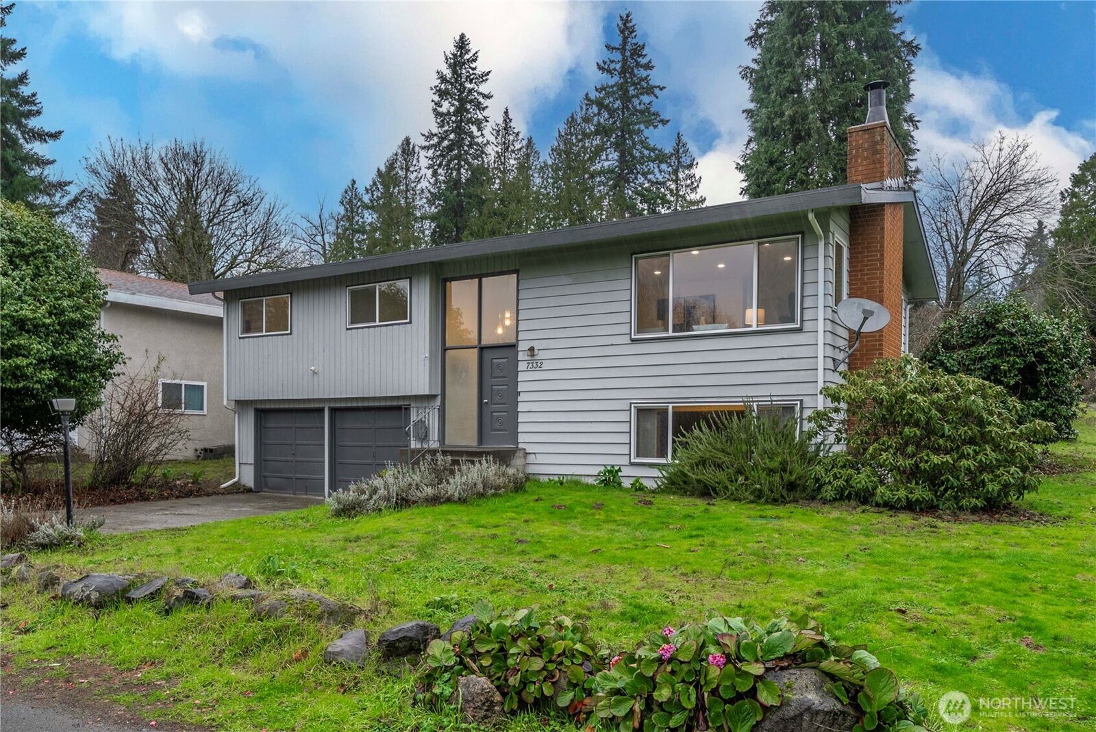 Property Photo:  7332 S 131st Court  WA 98178 