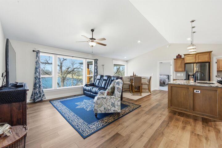 Property Photo:  5419 S Meadowview Ct  KS 67216 