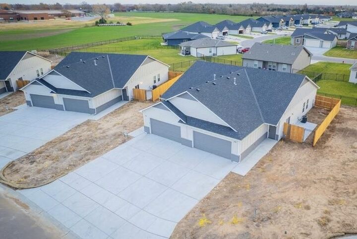 Property Photo:  446 Trails Head Ct  KS 67052-4311 