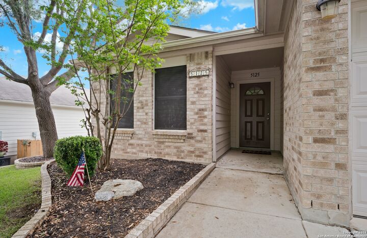 Property Photo:  5125 Knollwood  TX 78108 