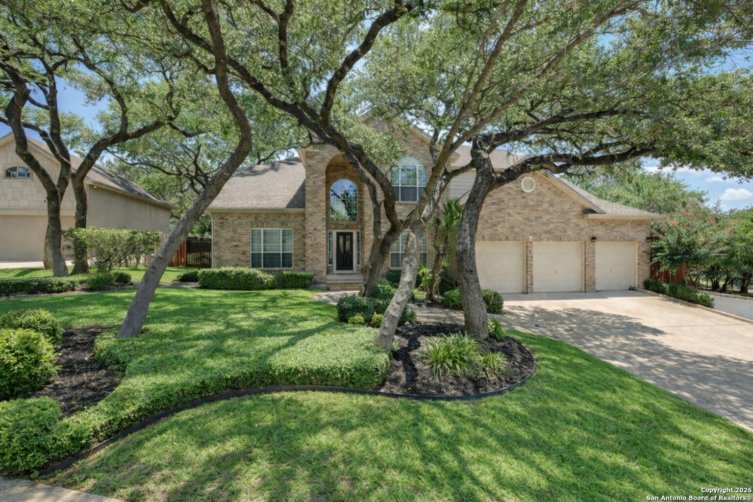 Property Photo:  2 Rossridge  TX 78248 