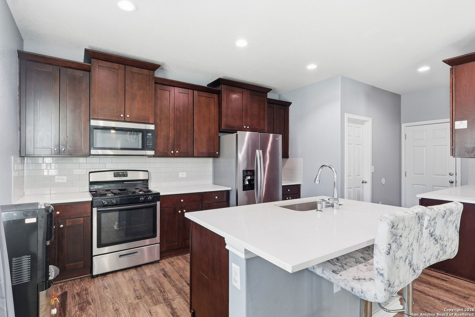 Property Photo:  21018 Chestnut Cove  TX 78266 