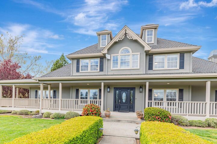 Property Photo:  560 Tevis Trail  CA 95023 