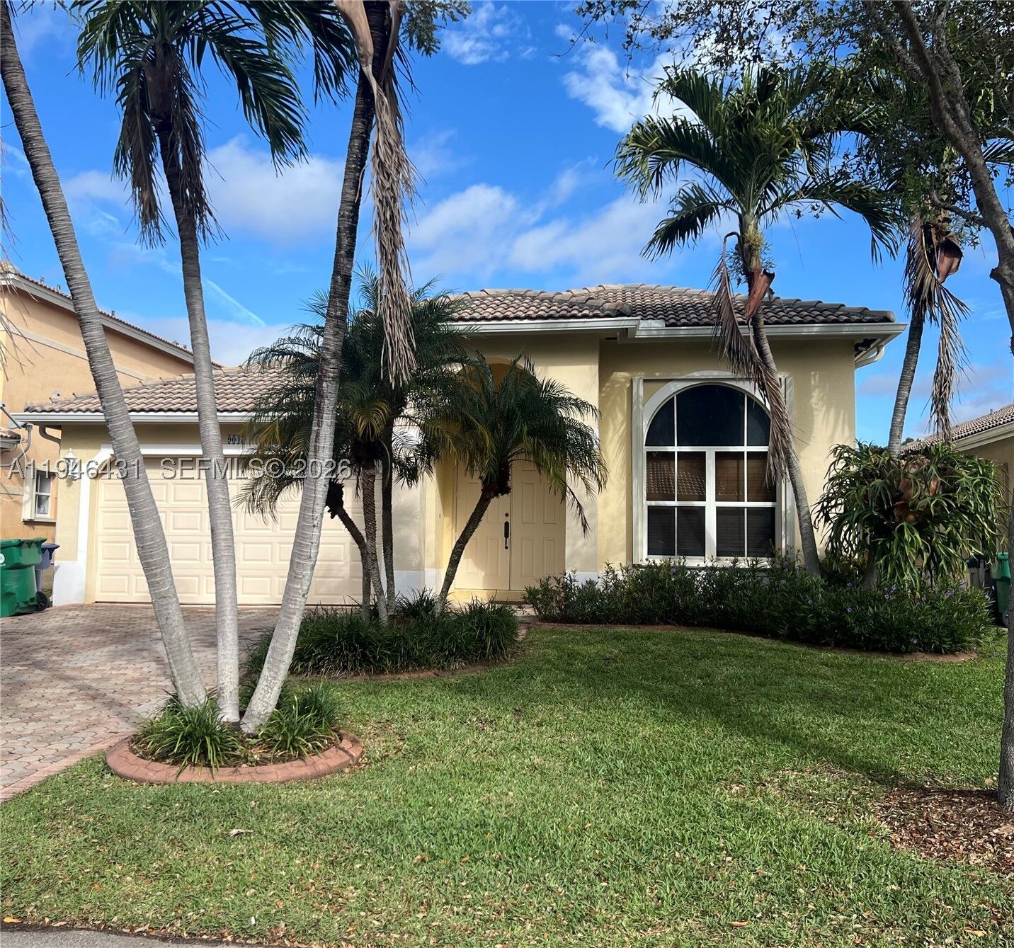 Property Photo: 9047 SW 161st Ter 9047 FL 33157