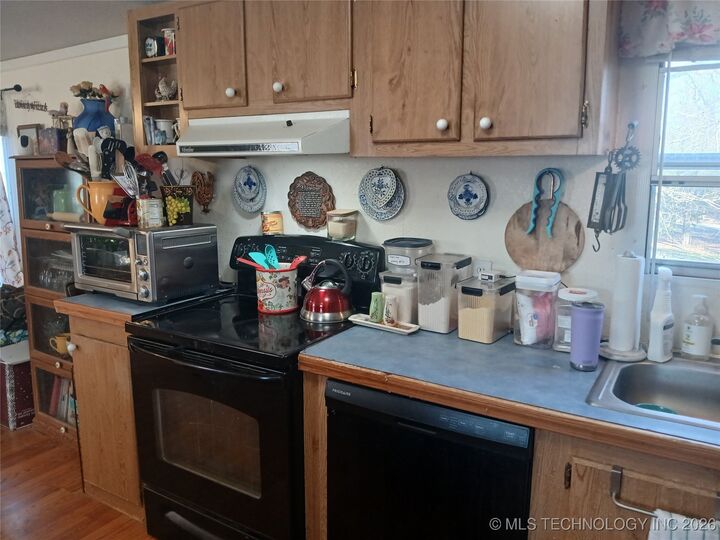 Property Photo: 10360 N Sandridge Road OK 74462