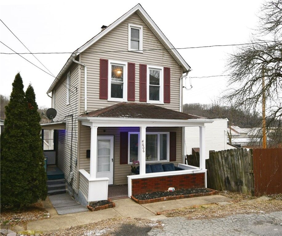 Property Photo:  4606 2nd Street  PA 15132 