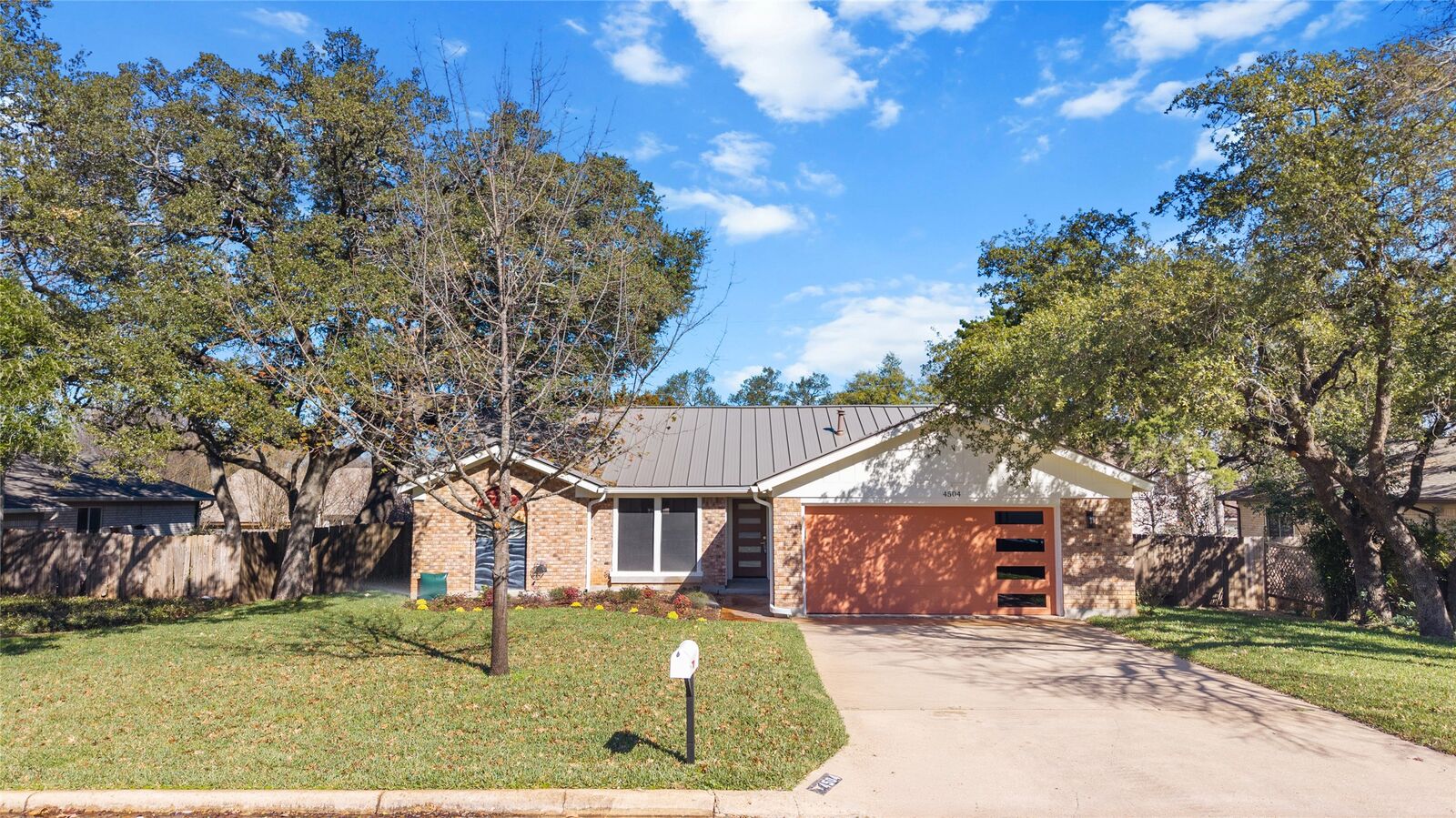 Property Photo:  4504 Tamarack Trail  TX 78727 