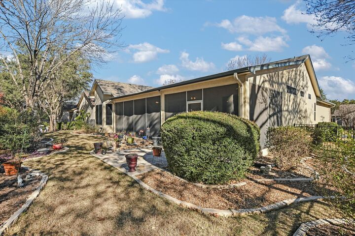 Property Photo:  120 Mountain Laurel Way  TX 78633 