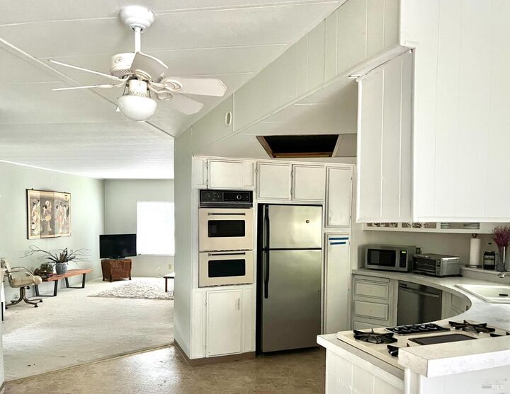 Property Photo:  46 International Boulevard  CA 95476 