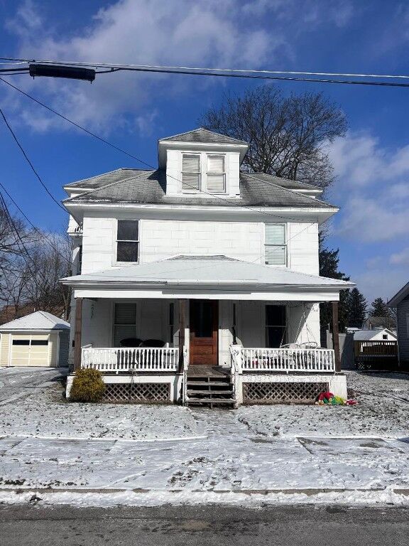 Property Photo:  29 Dickinson Ave  NY 13901 