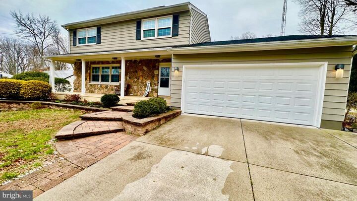 Property Photo:  19 Oak Drive  NJ 08302 