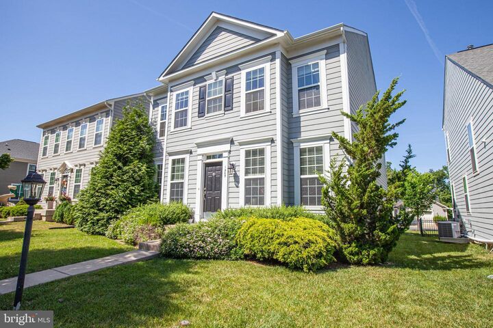 Property Photo:  1205 Saunders Drive  VA 22401 