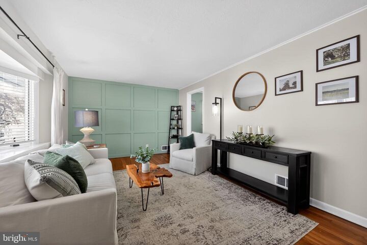 Property Photo:  14 Miry Brook Road  NJ 08690 