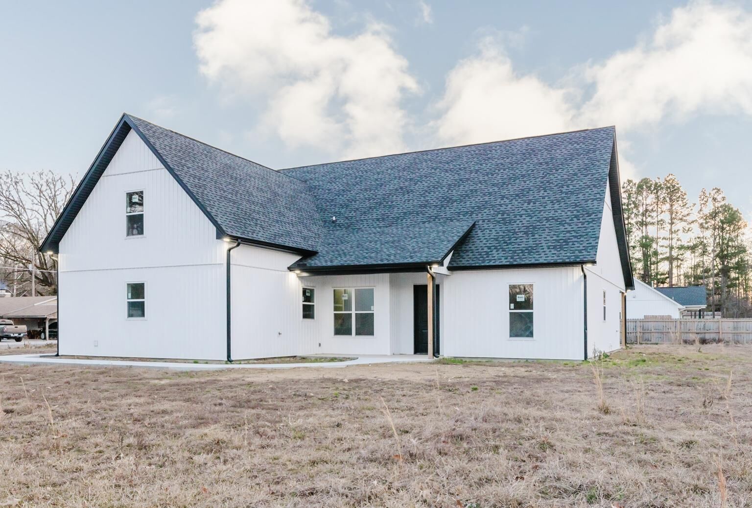 Property Photo:  1019 Grand Avenue  AR 72015 