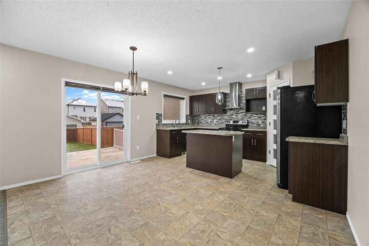 Property Photo:  34 Driftwater Trail  MB R2R 0R1 