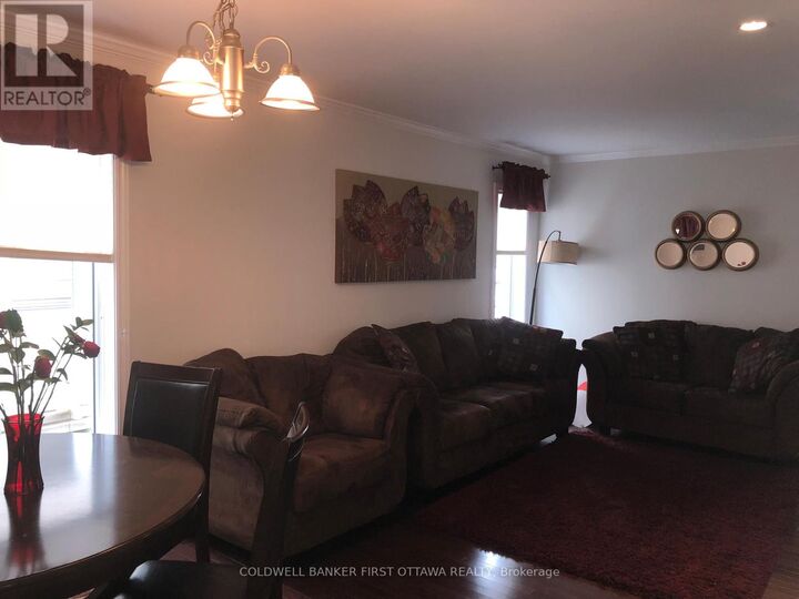 Property Photo:  601 Clearbrook Drive  ON K2J 5S2 