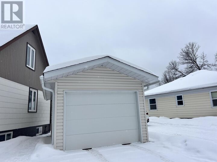 Property Photo:  13 Spruce Rd  ON P0T 1C0 