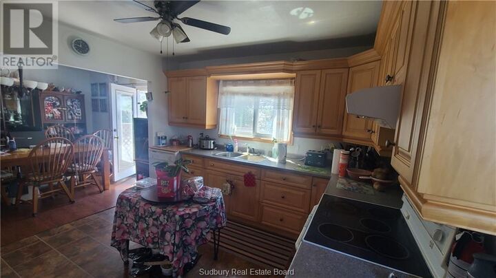 Property Photo: 385 Lasalle Boulevard ON P3A 1W7