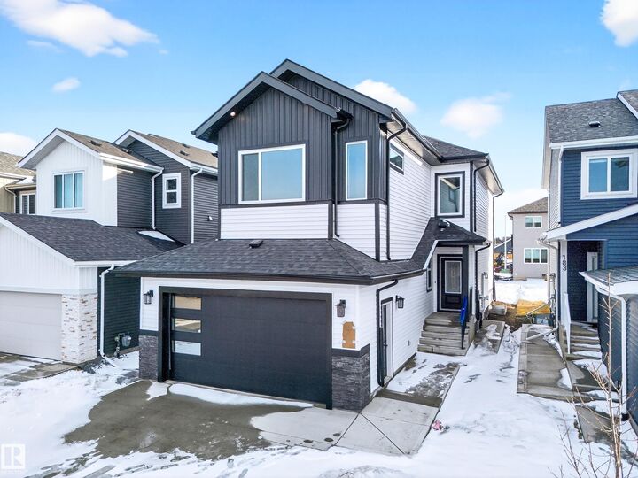 Property Photo:  179 Starling Way  AB T8L 1X5 