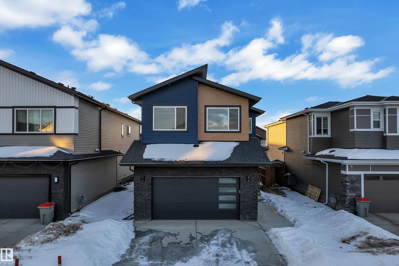 Property Photo:  6226 19 Street  AB T4X 3C8 