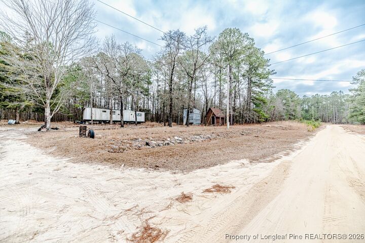 Property Photo:  512 Whiffen Road  NC 28326 