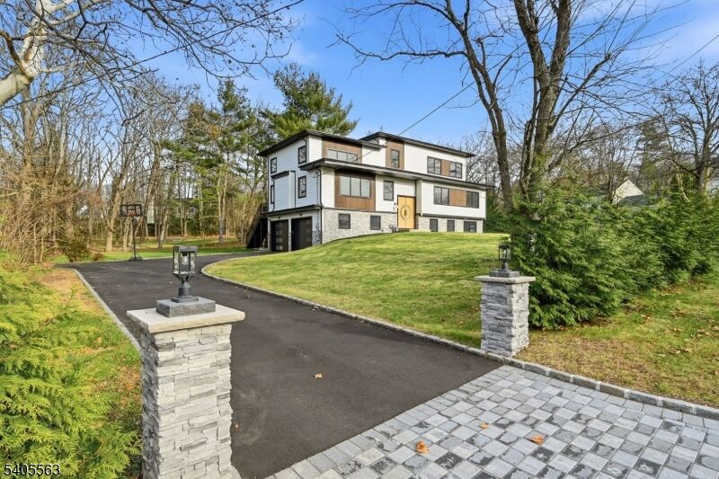 Property Photo:  148 Great Hills Rd  NJ 07078 