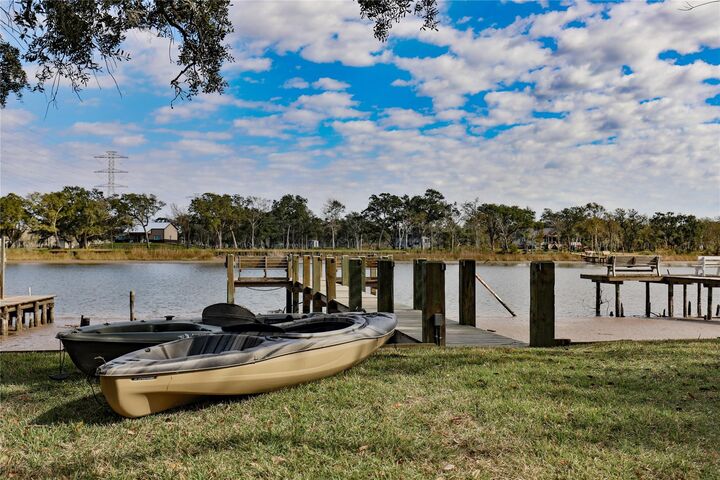 Property Photo:  6344 County Road 659  TX 77422 