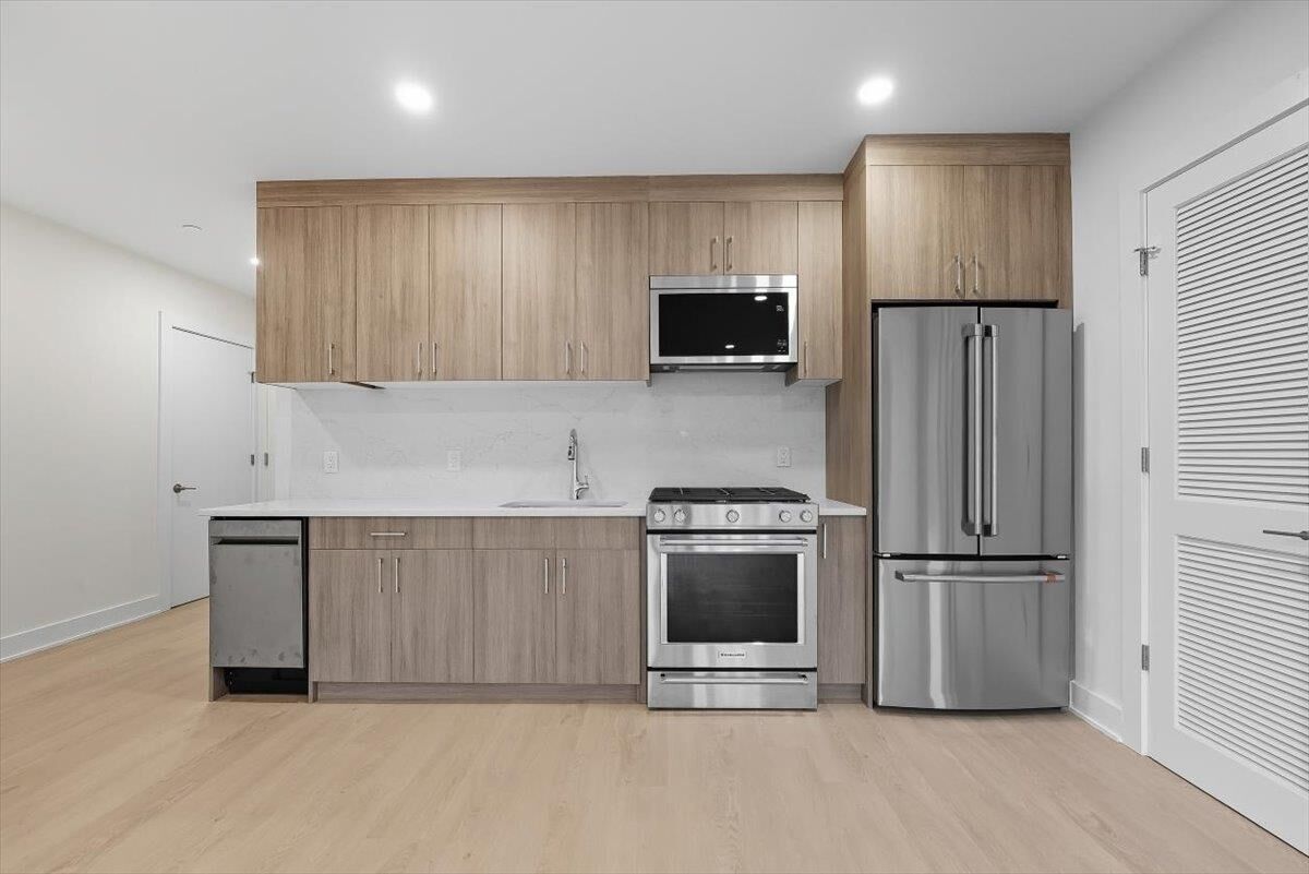 Property Photo: 303 Madison St 508 NJ 07030