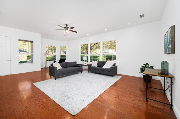 Property Photo:  9405 SW 31st Lane  FL 32608 