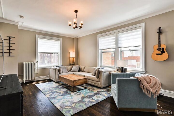 Property Photo: 701 S Skinker Boulevard 405 MO 63105