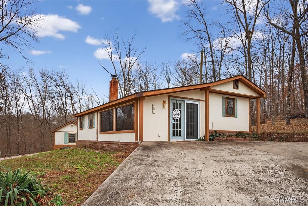 Property Photo:  301 Little Dogwood Lake Road  MO 63739 
