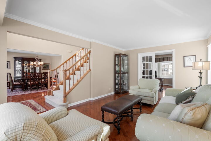 Property Photo: 1179 Thorndale Lane IL 60047