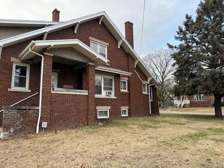 Property Photo: 1204 6th Street IL 61354