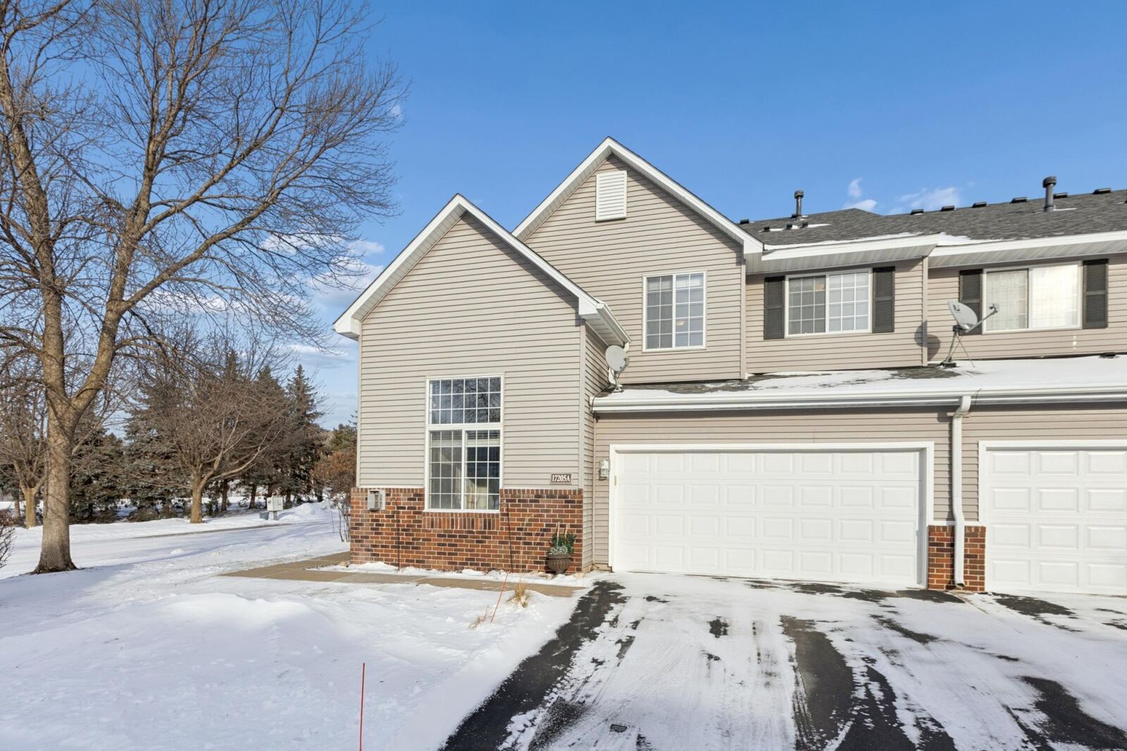 Property Photo: 17205 49th Avenue N A MN 55446