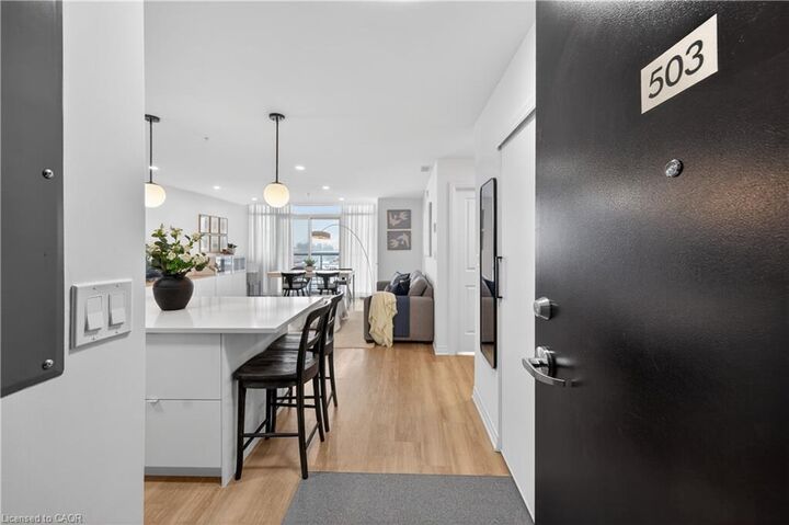 Property Photo: 5 Hamilton Street N 503 ON L8B 2A4