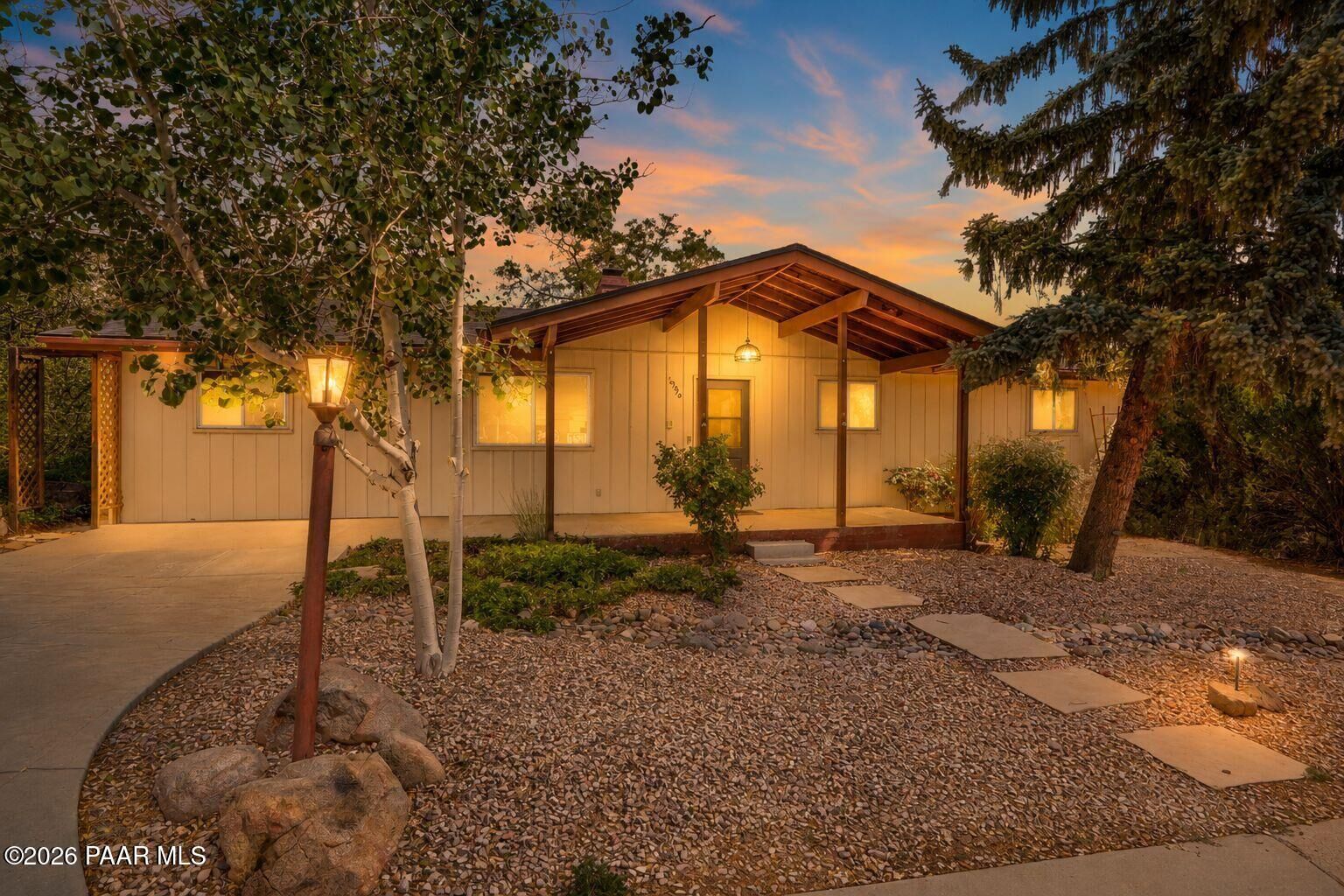 Property Photo:  1956 Meadowbrook Road  AZ 86303 