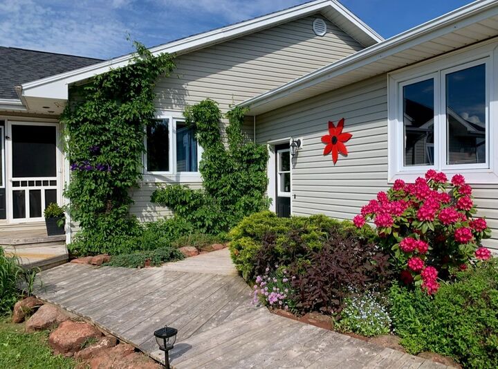 Property Photo: 218 Richard Douglas Drive PE C1B 3E4