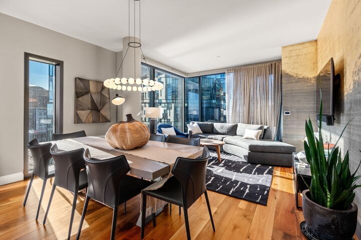 Property Photo:  300 Pier 4 Blvd 6M  MA 02110 