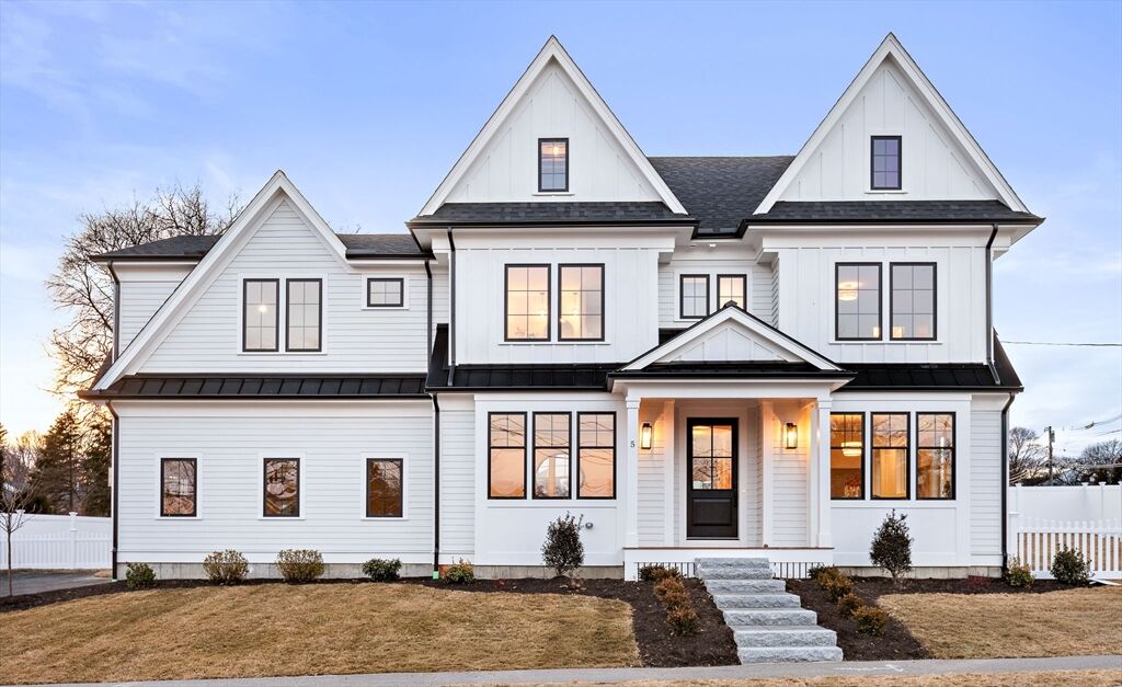 Property Photo:  5 Hazel Lane  MA 02494 