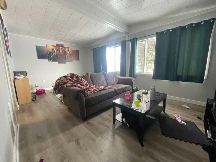 Photo de la propriété:  5308 57 Street 80  AB T9V 2A3 