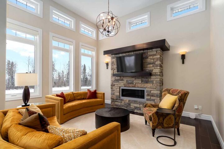 Property Photo:  136 Dixon Road  AB T9K 0Y5 