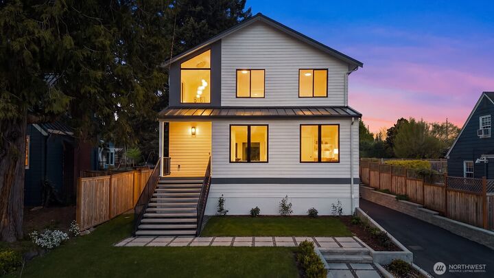 Property Photo:  6214  40th Avenue NE  WA 98115 