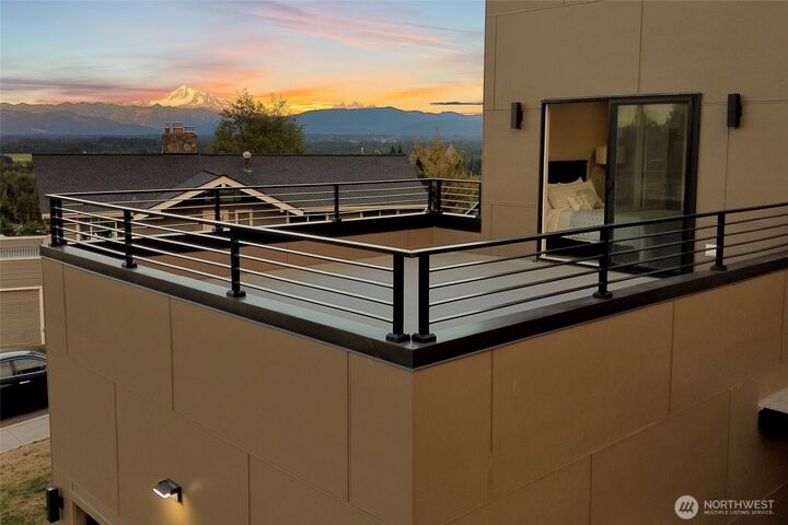 Property Photo:  2205  Vista Springs Lane  WA 98248 