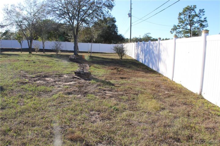 Property Photo: 5414 S Bristol Terrace FL 34452