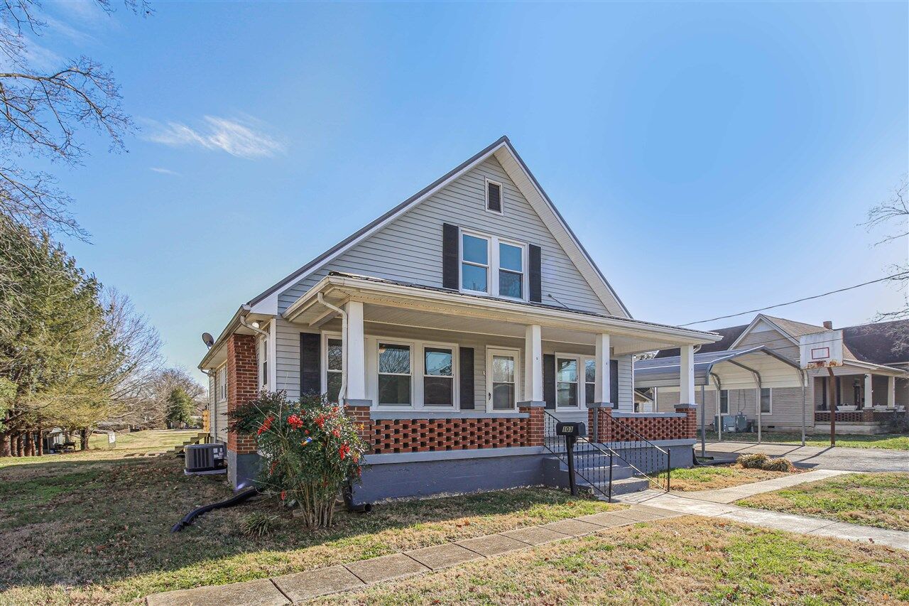 Property Photo:  103 Bunnell Avenue  KY 42749 