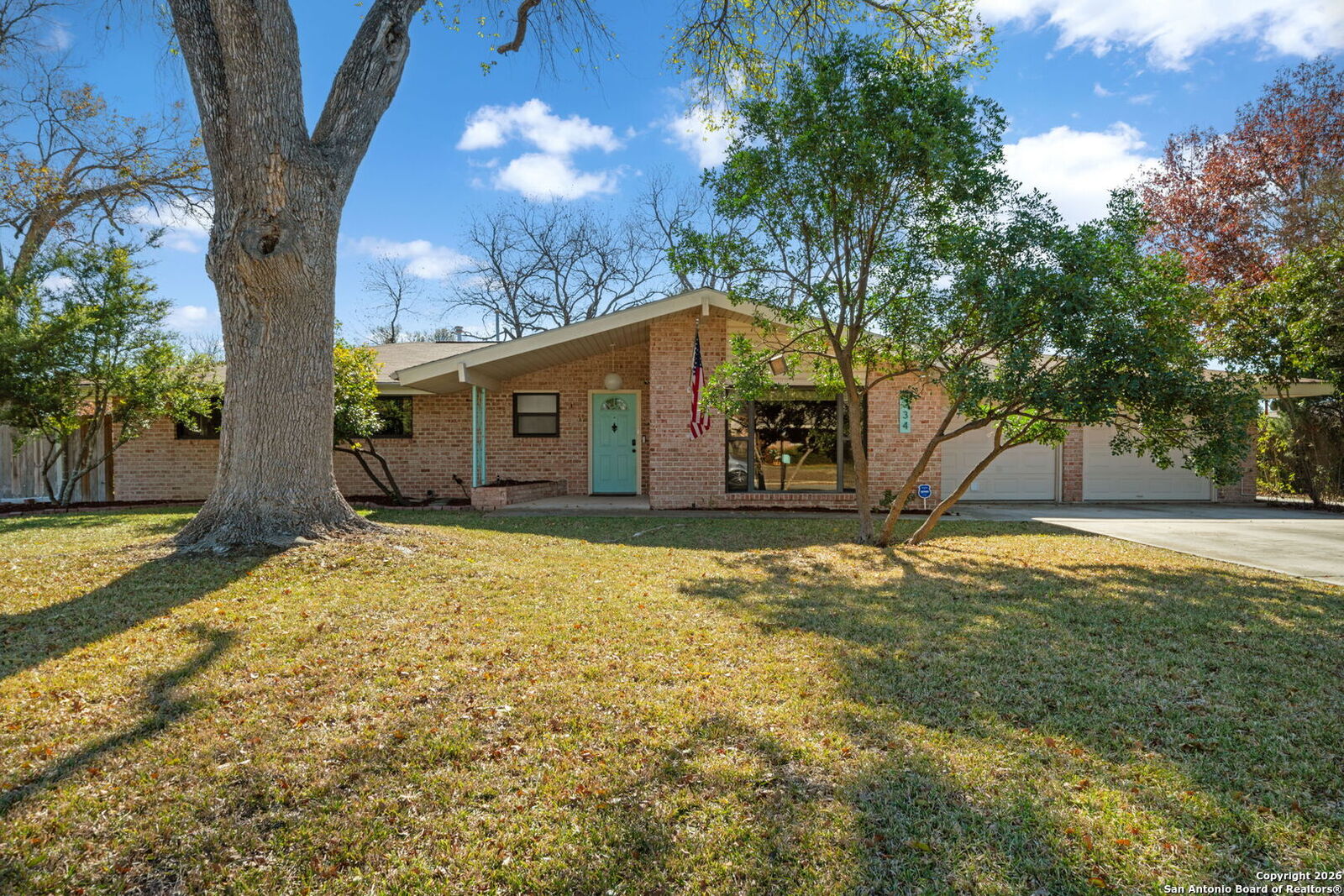 Property Photo:  234 Driftwind  TX 78239 