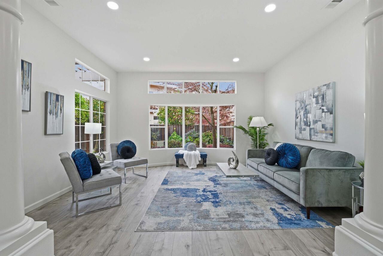 Property Photo:  2207 Vizcaya Circle  CA 95008 